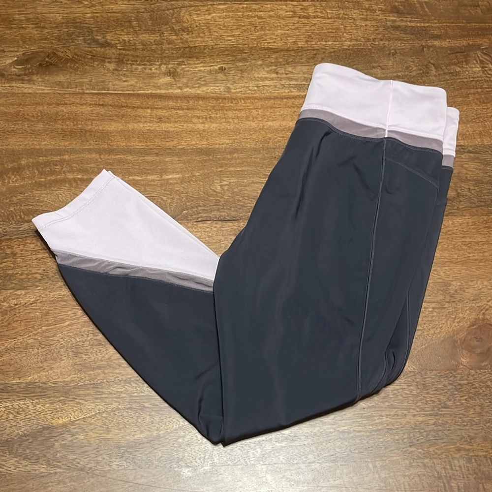 Tangerine Women’s Leggings Size XL Purple